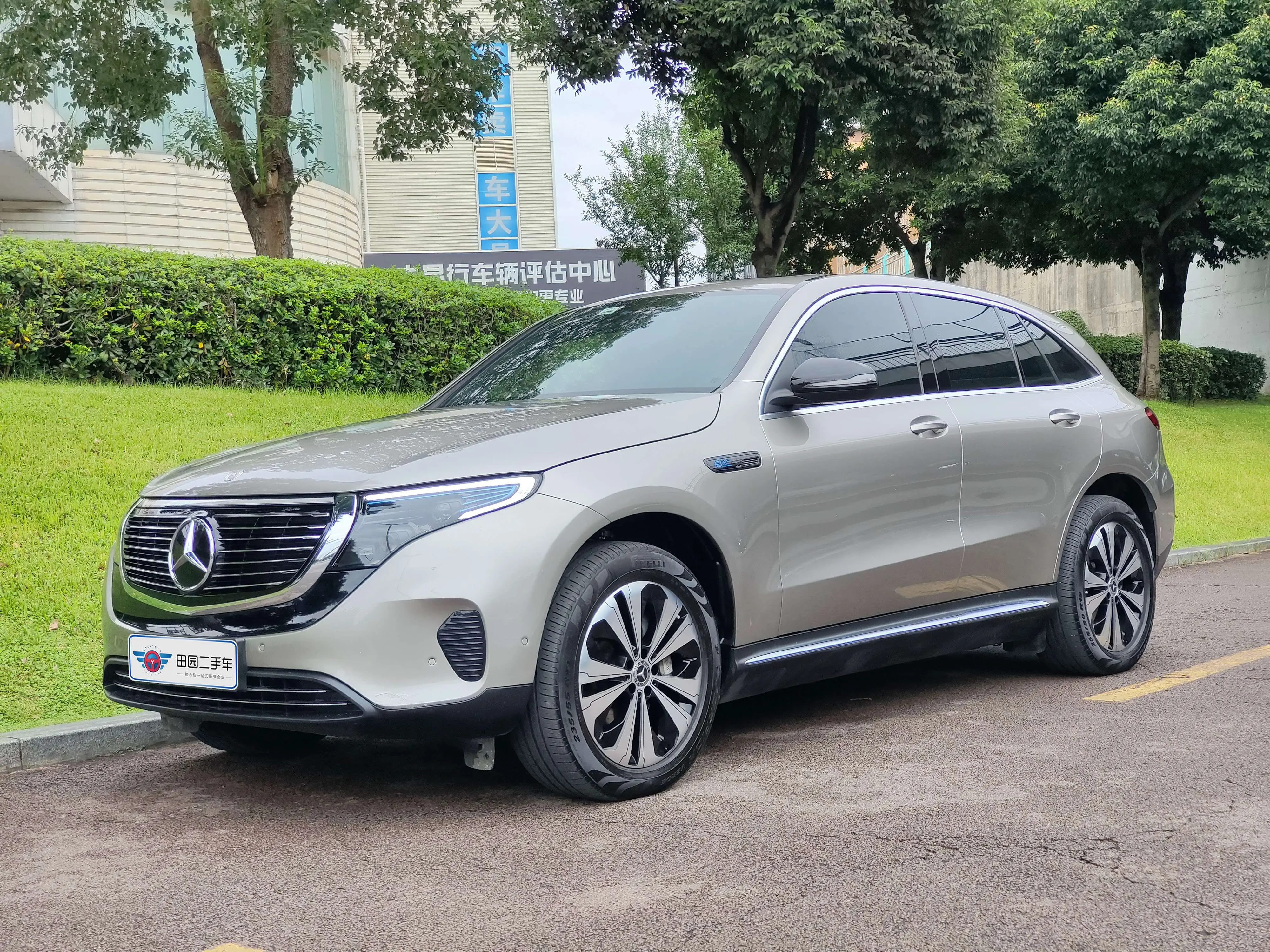 Mercedes-Benz EQC