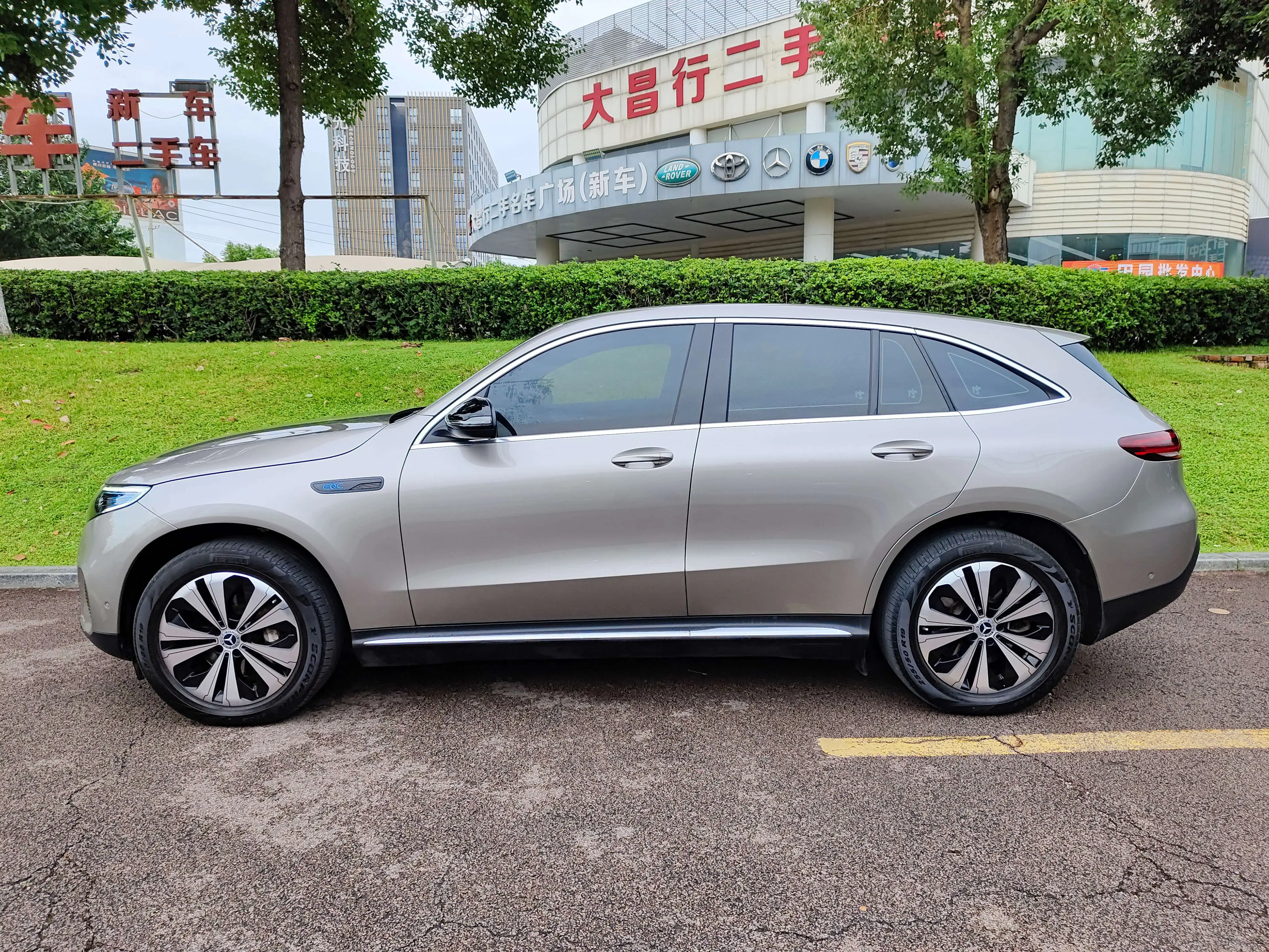 Mercedes-Benz EQC