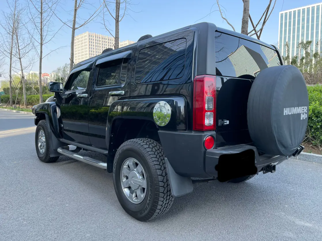 Hummer H3