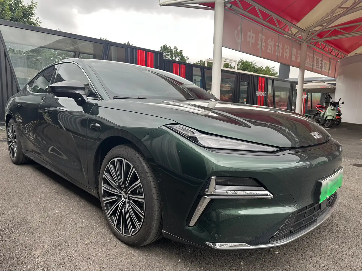 Geely Galaxy Star 8 PHEV