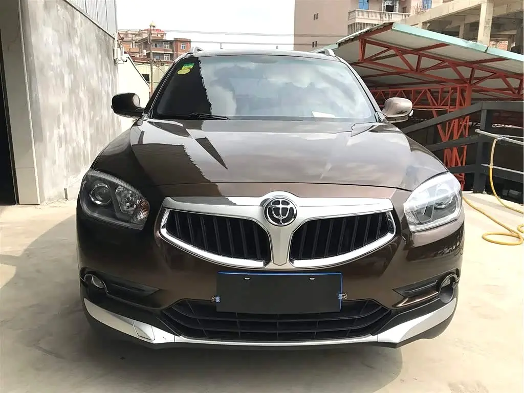 Brilliance Zhonghua V5