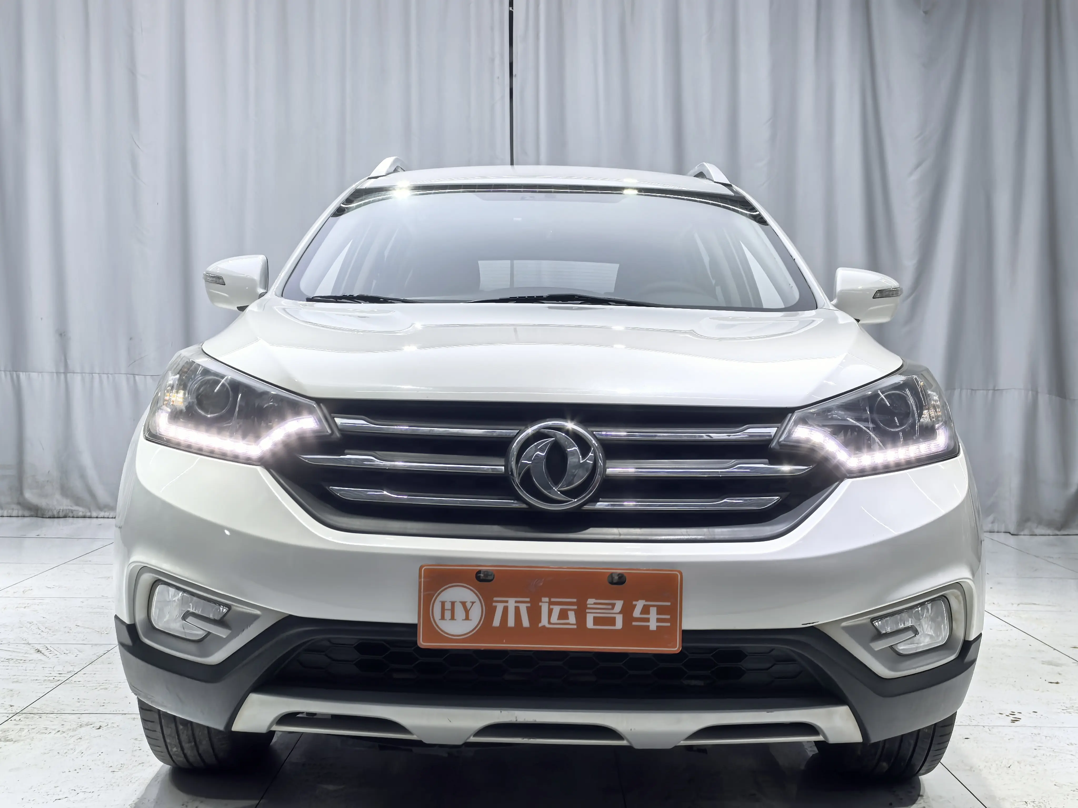 Dongfeng Fengshen AX7  из Китая