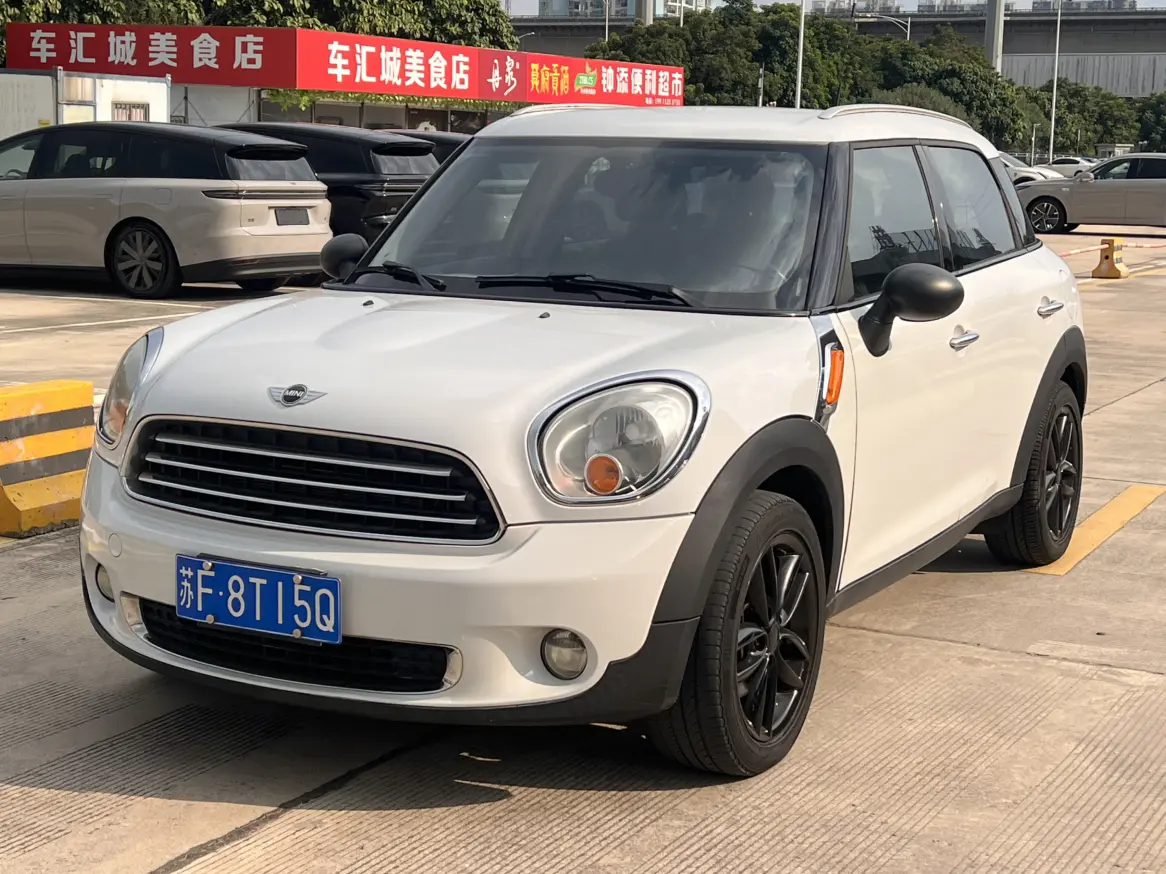 MINI COUNTRYMAN