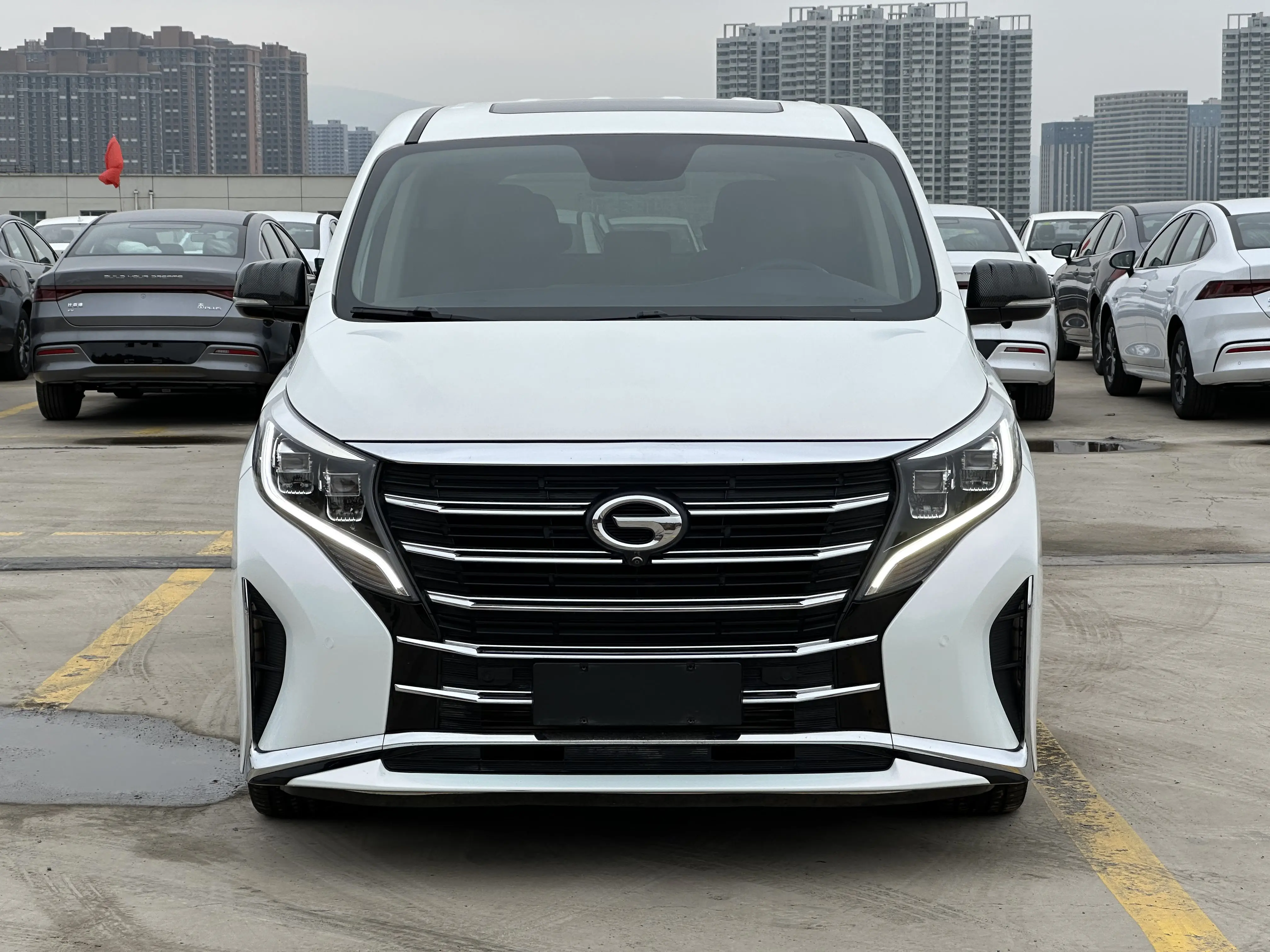 GAC Trumpchi M8