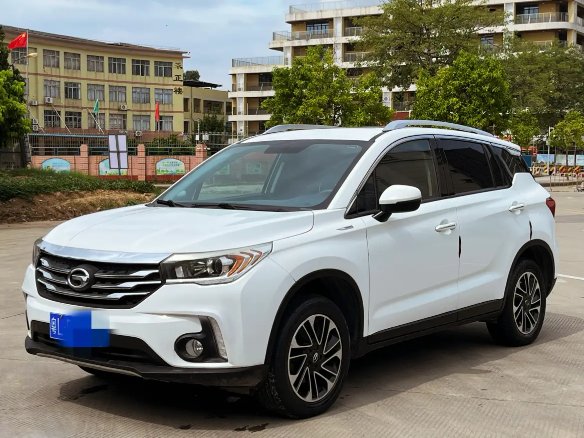 GAC Trumpchi GS4