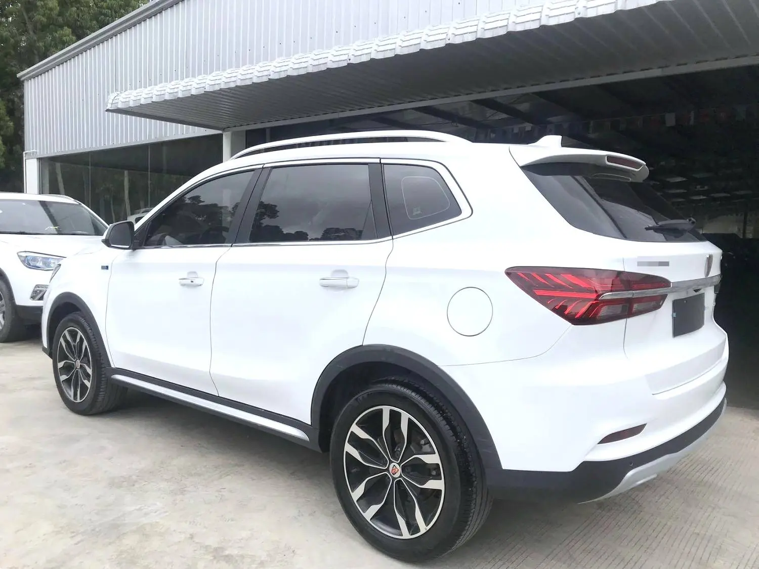 Roewe RX5