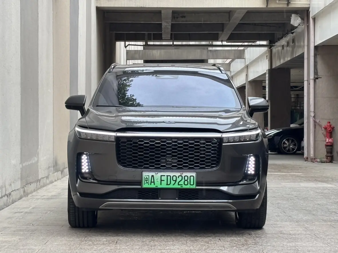 Li ONE (Ideal ONE)  из Китая