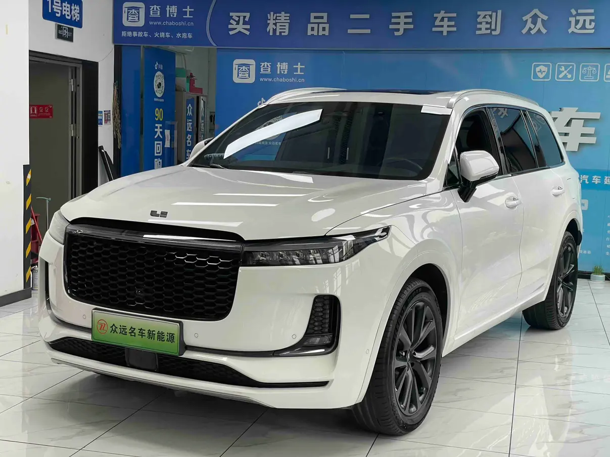 Li ONE (Ideal ONE)  из Китая