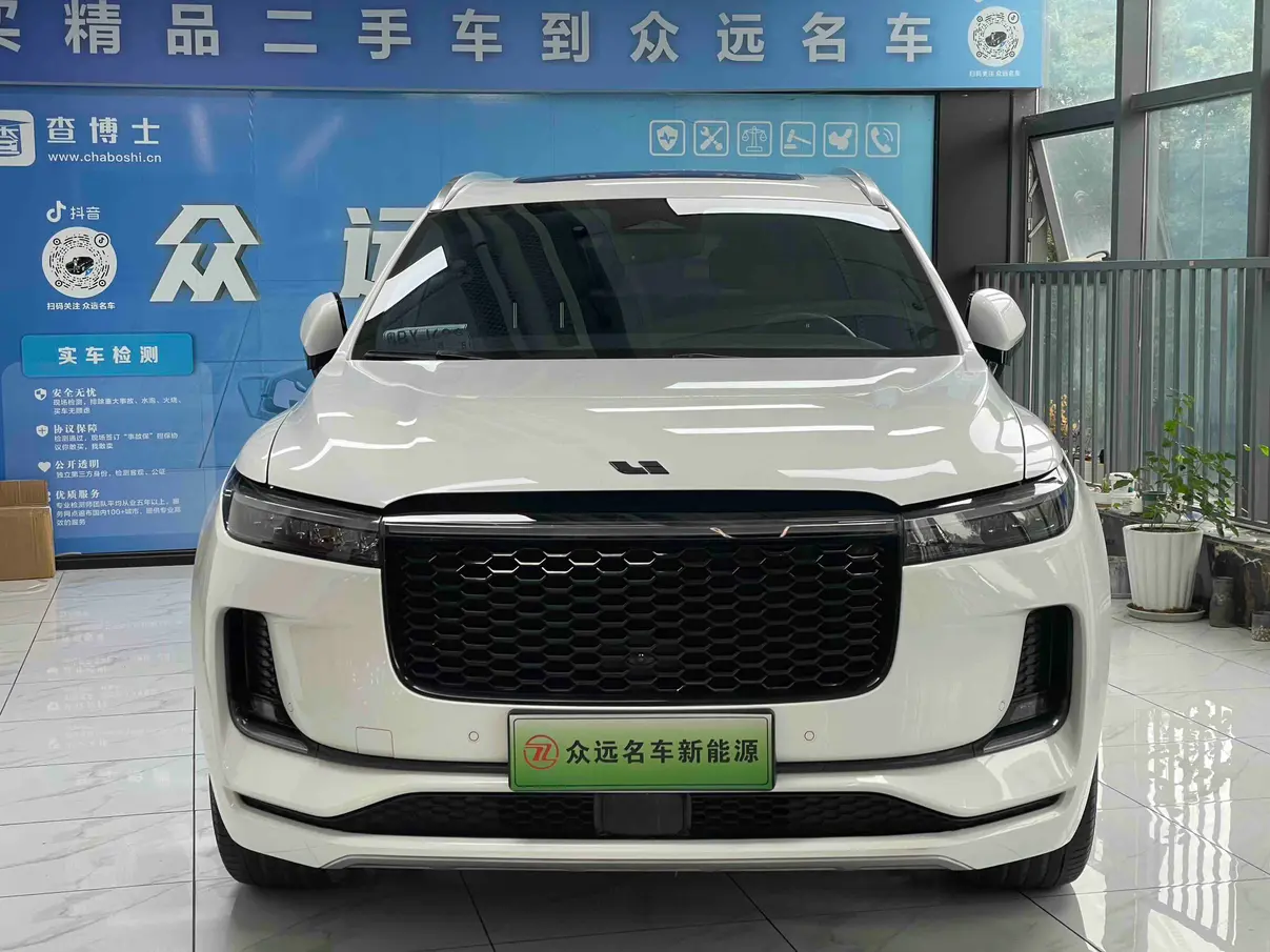 Li ONE (Ideal ONE)  из Китая