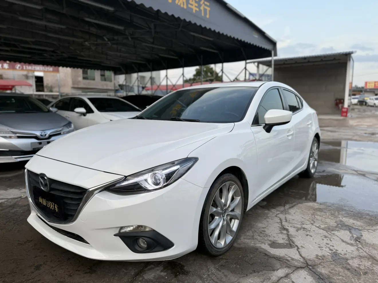 Mazda 3 Angkesela