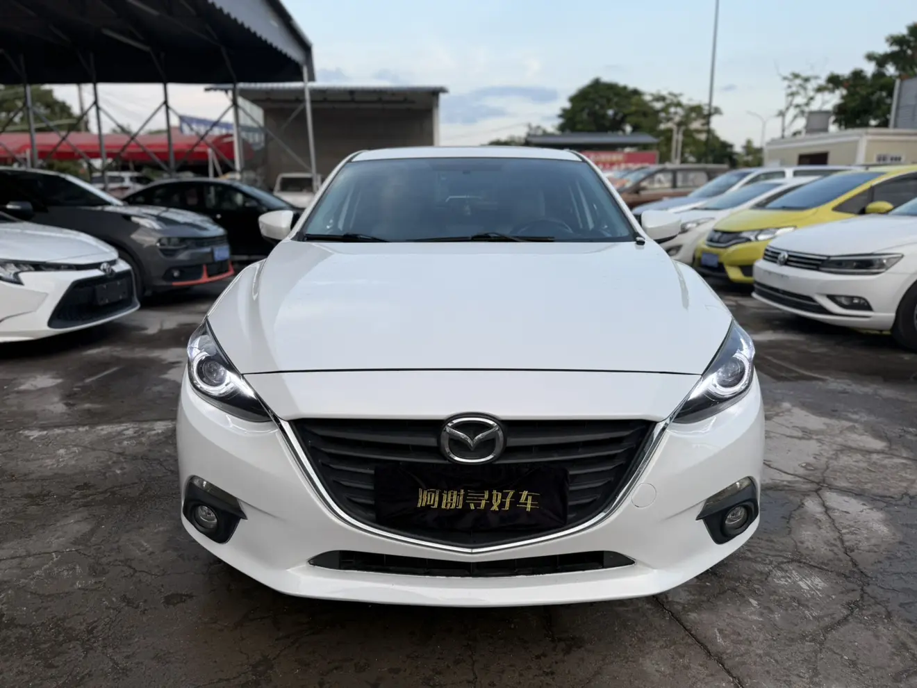 Mazda 3 Angkesela