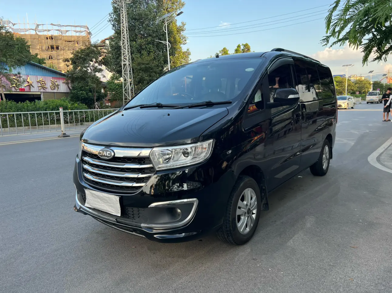 JAC Ruifeng M3  из Китая
