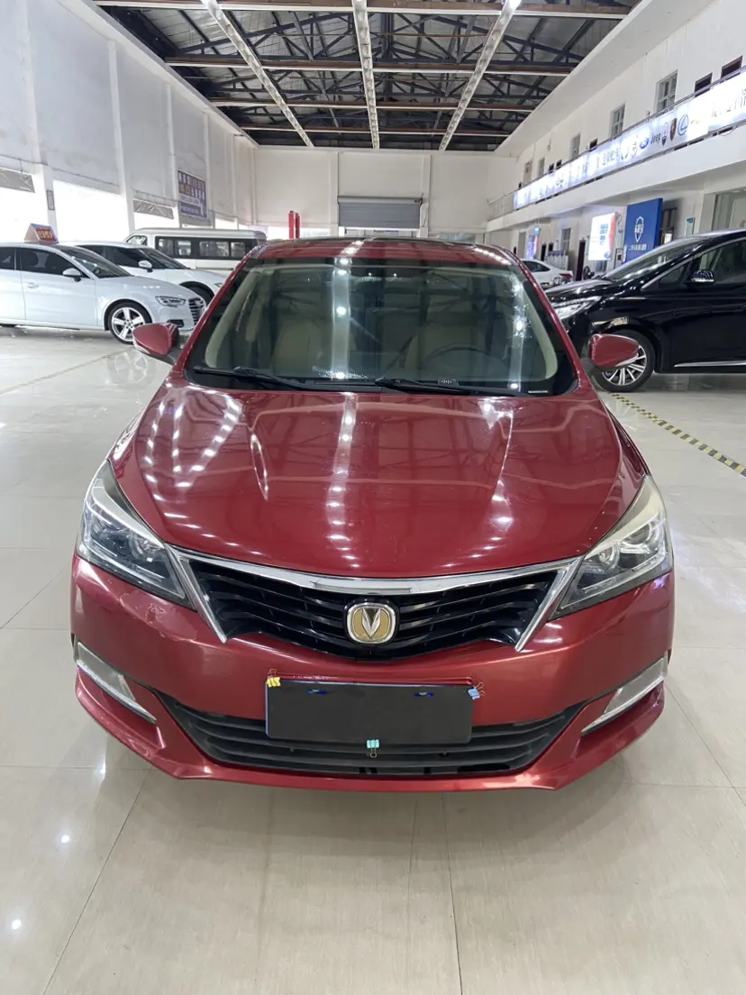 Changan Yuexiang V7