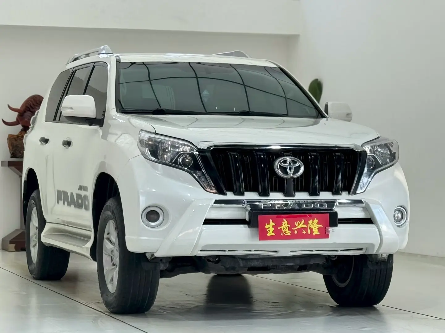 Toyota Prado (imported)