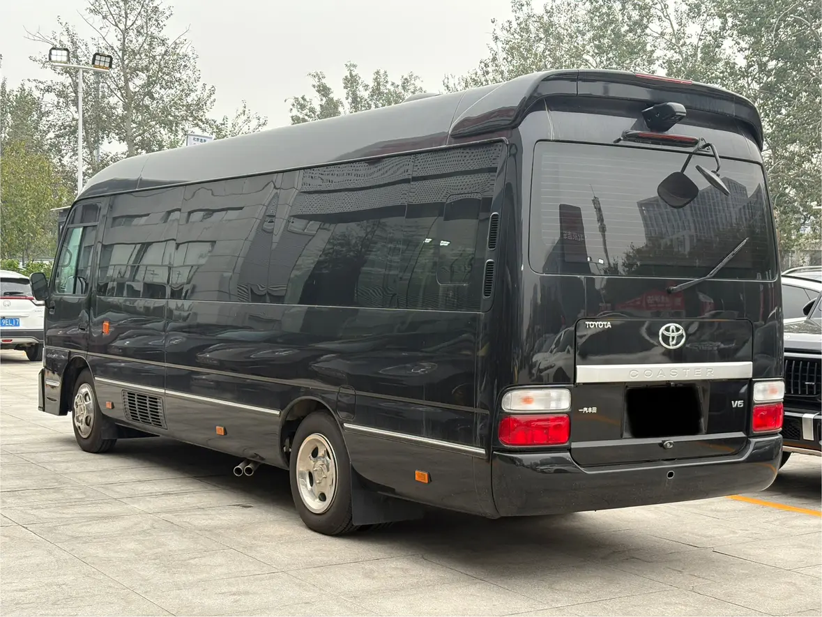 Toyota Costa