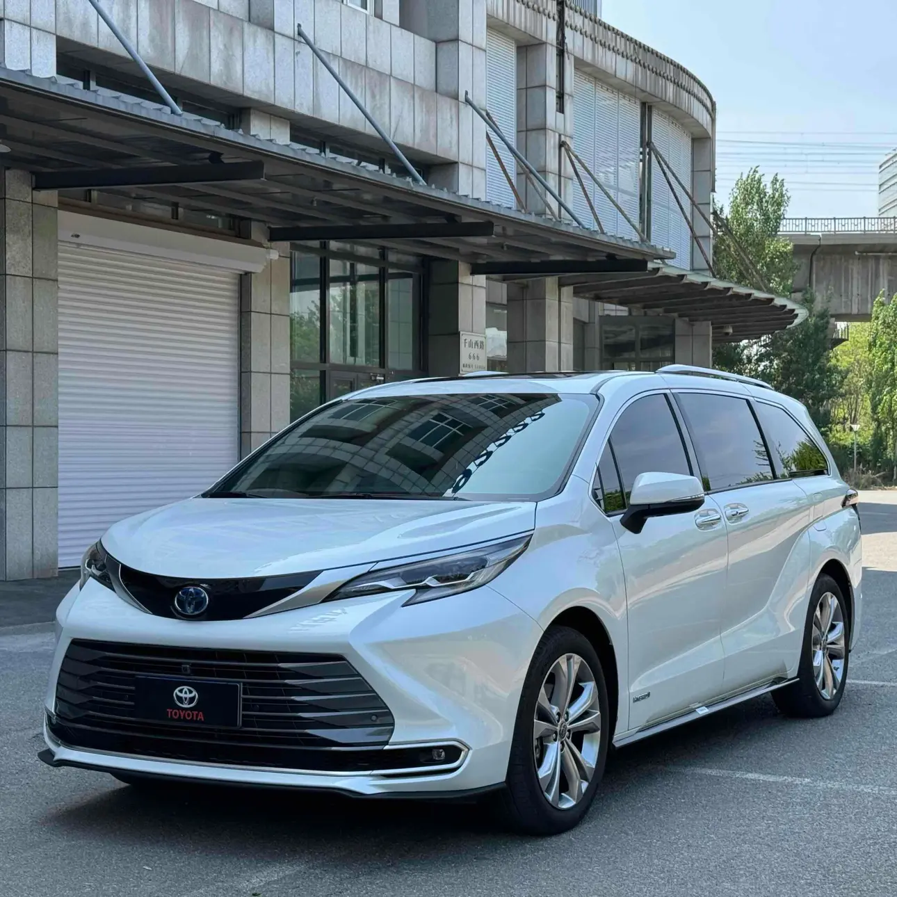 Toyota Sienna