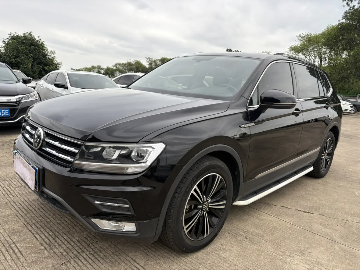 Volkswagen Tiguan L  из Китая
