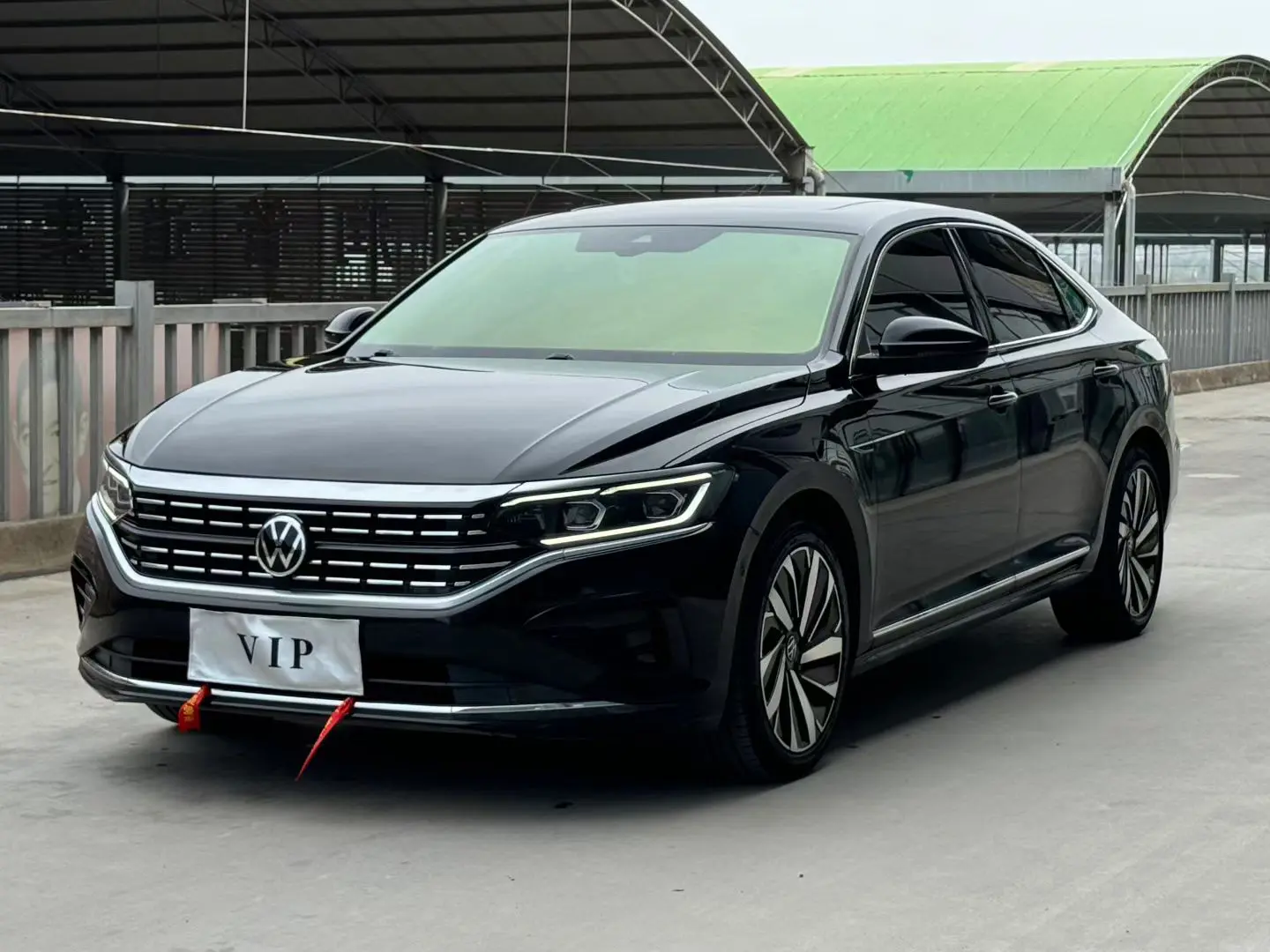 Volkswagen Passat  из Китая