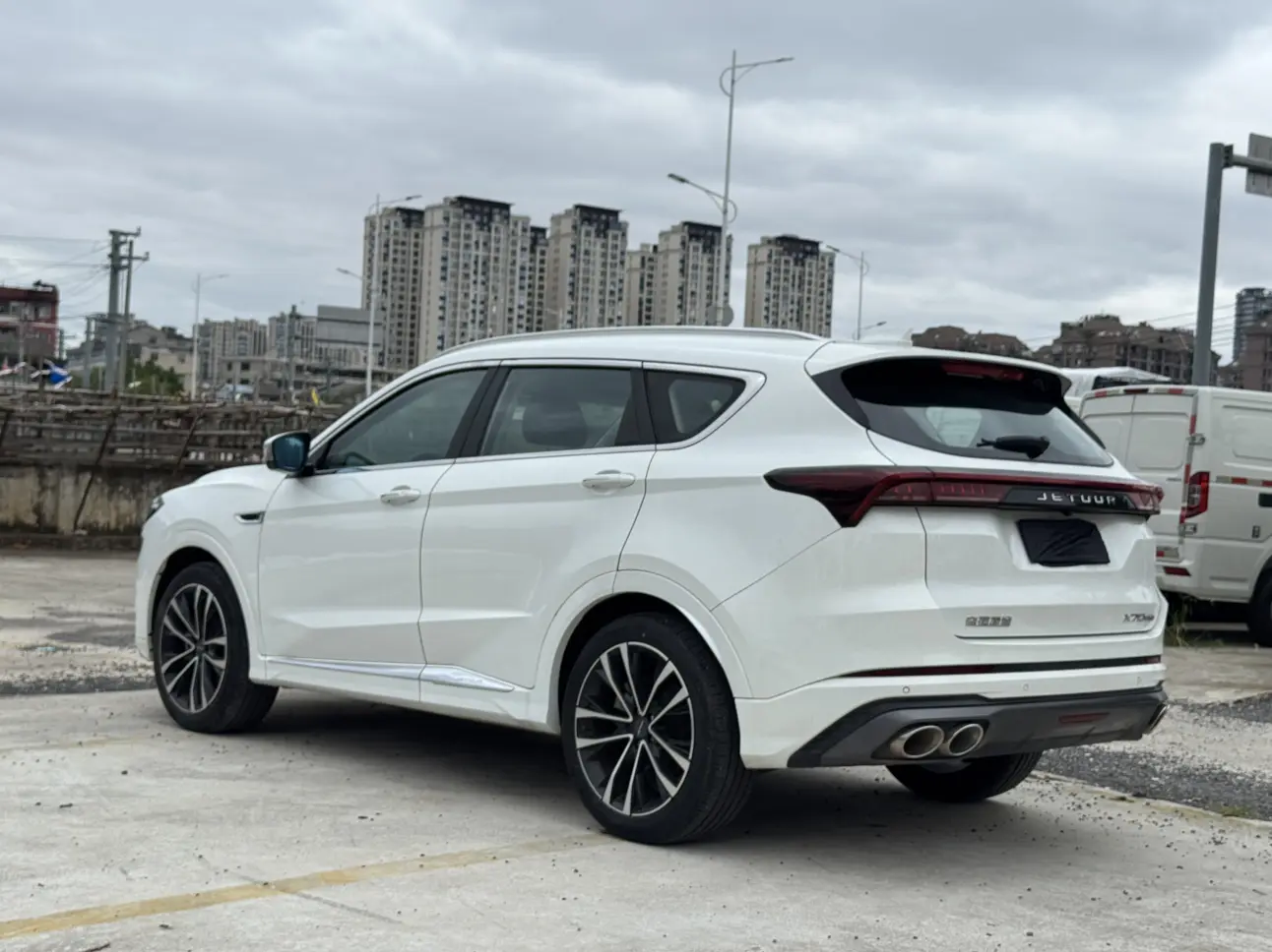 Jetour Jietu X70 PLUS
