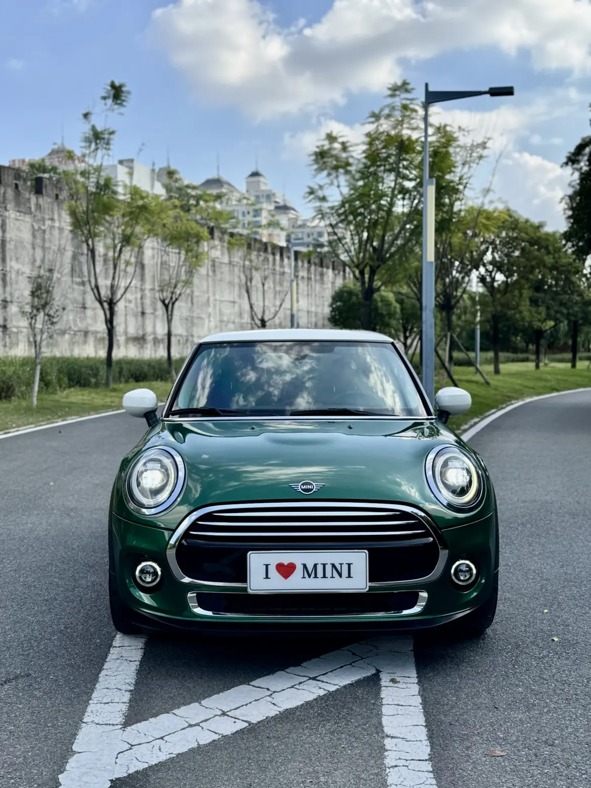 MINI MINI