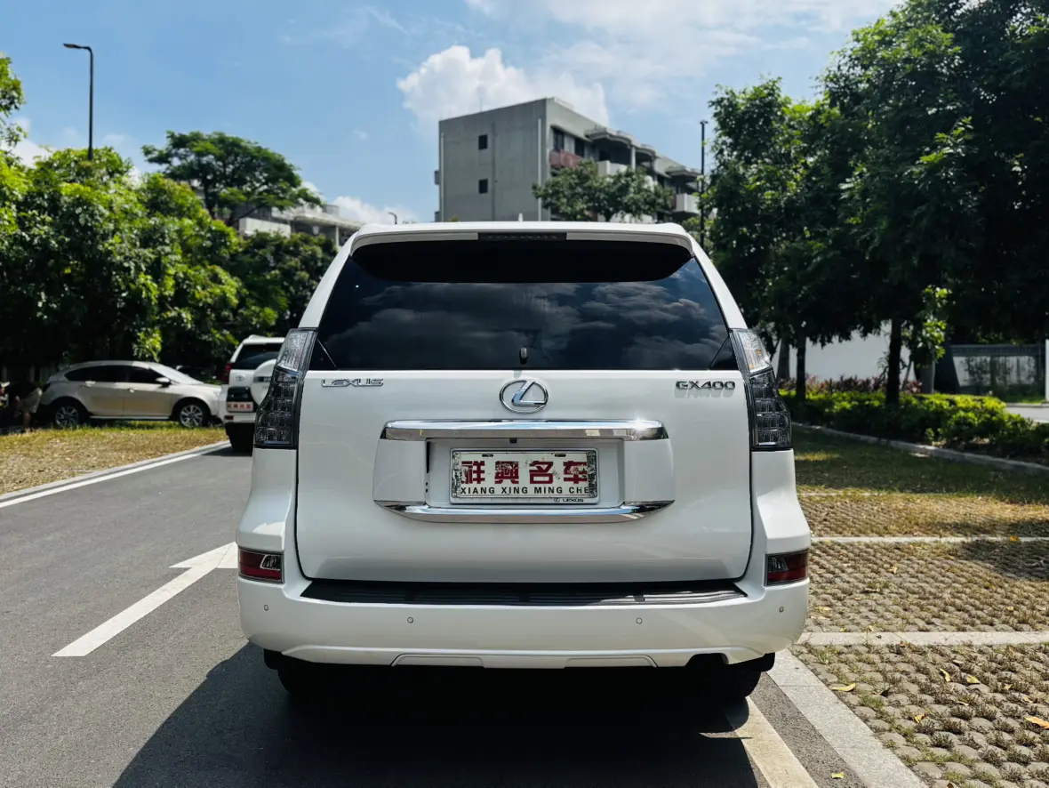 Lexus GX