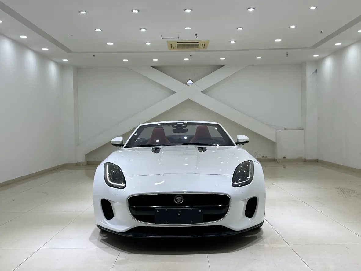 Jaguar F-TYPE