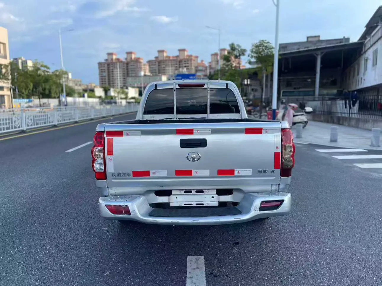 Great Wall Wing Jun 5