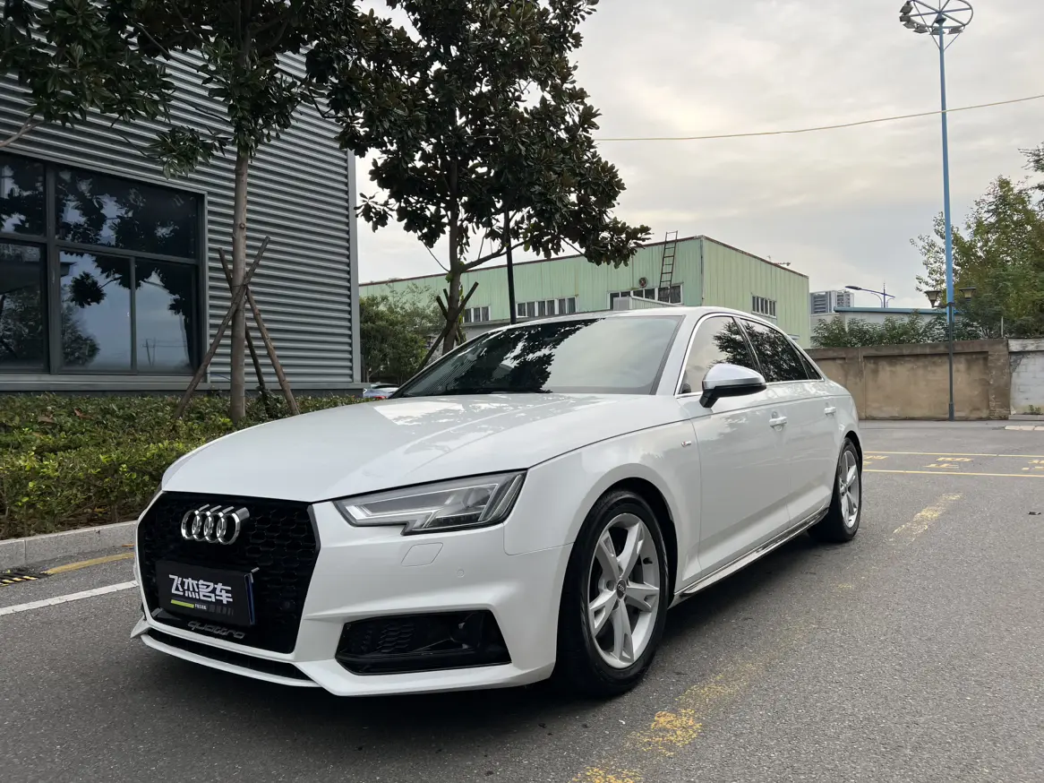 Audi A4L  из Китая