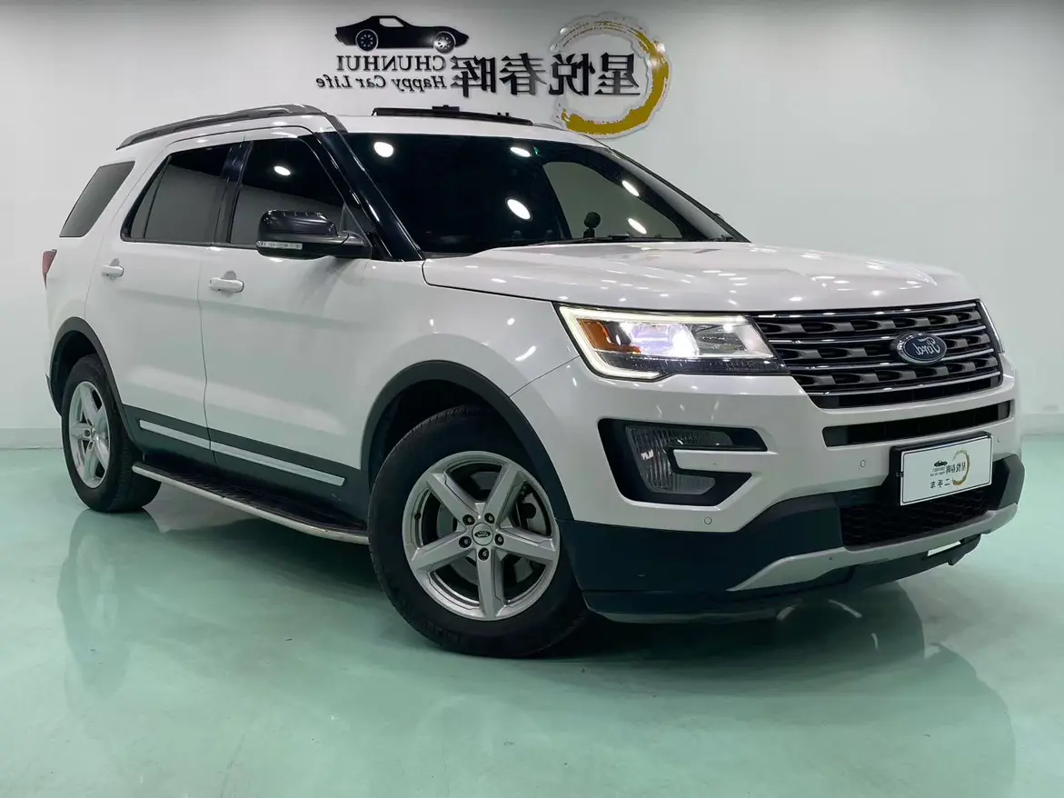 Ford Explorer (imported)