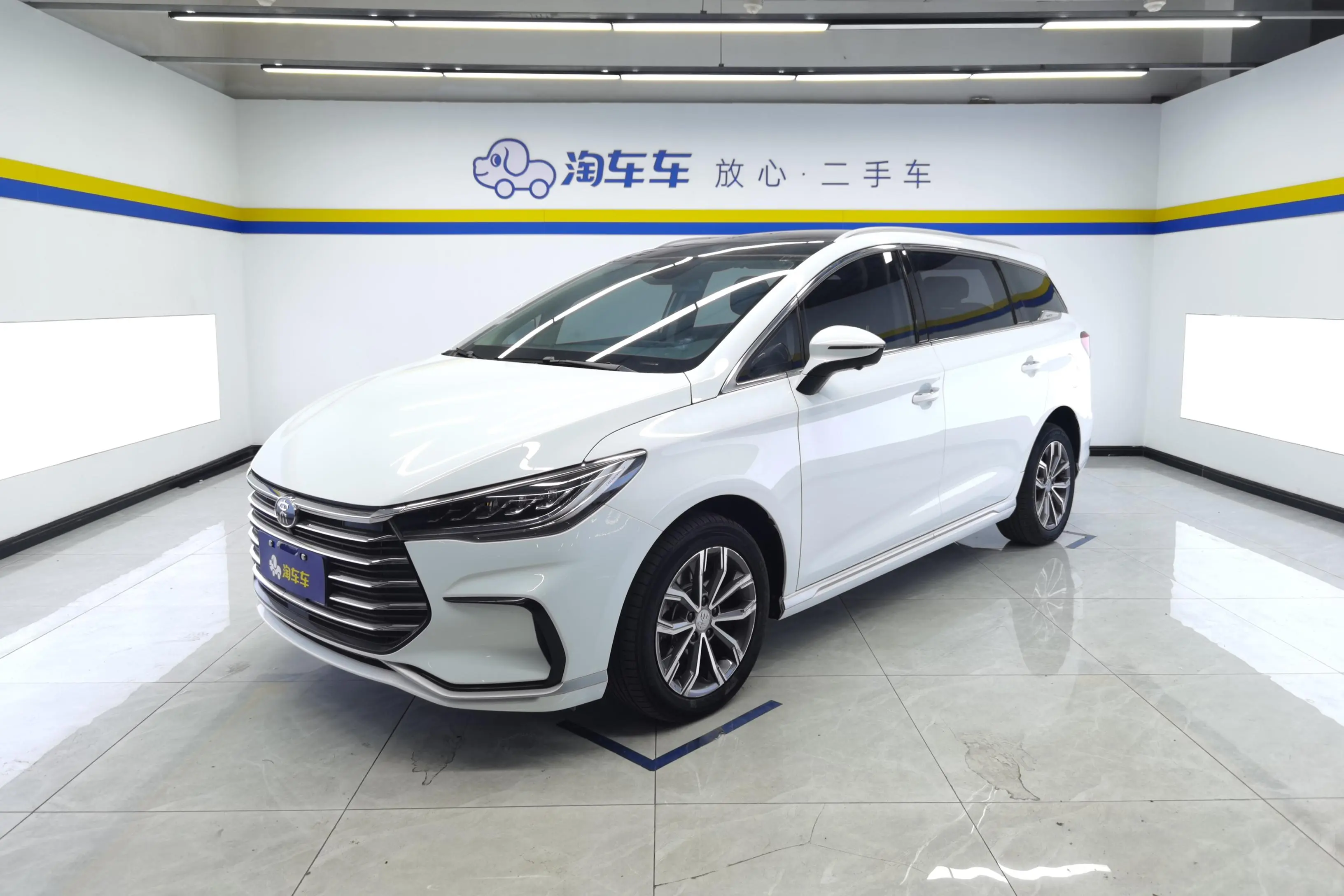 BYD Song MAX  из Китая