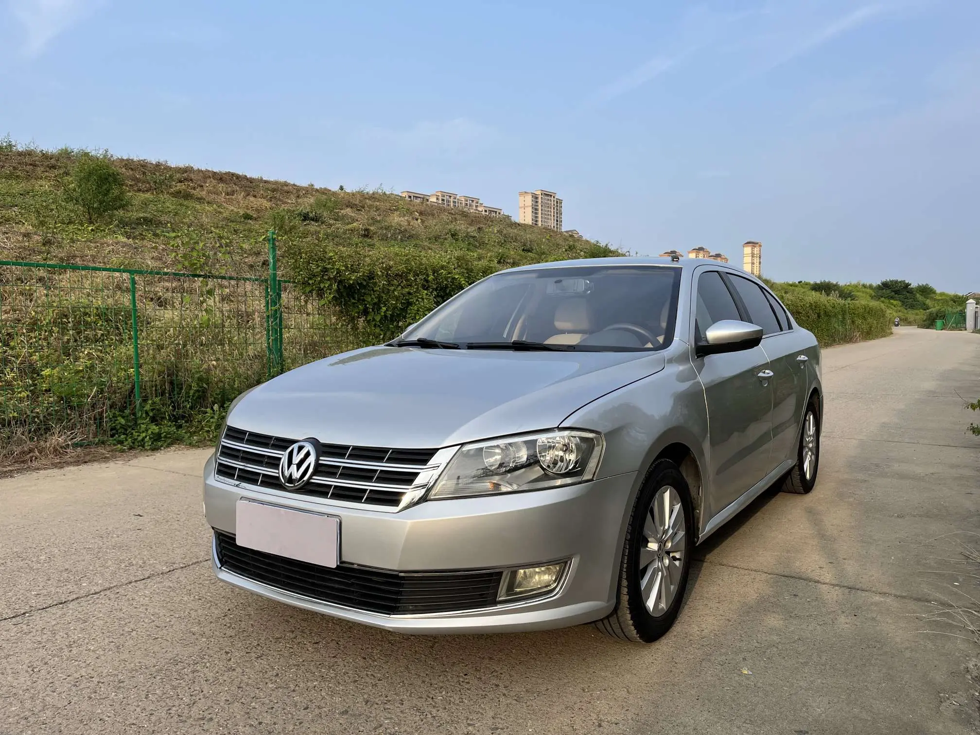 Volkswagen Lavida  из Китая