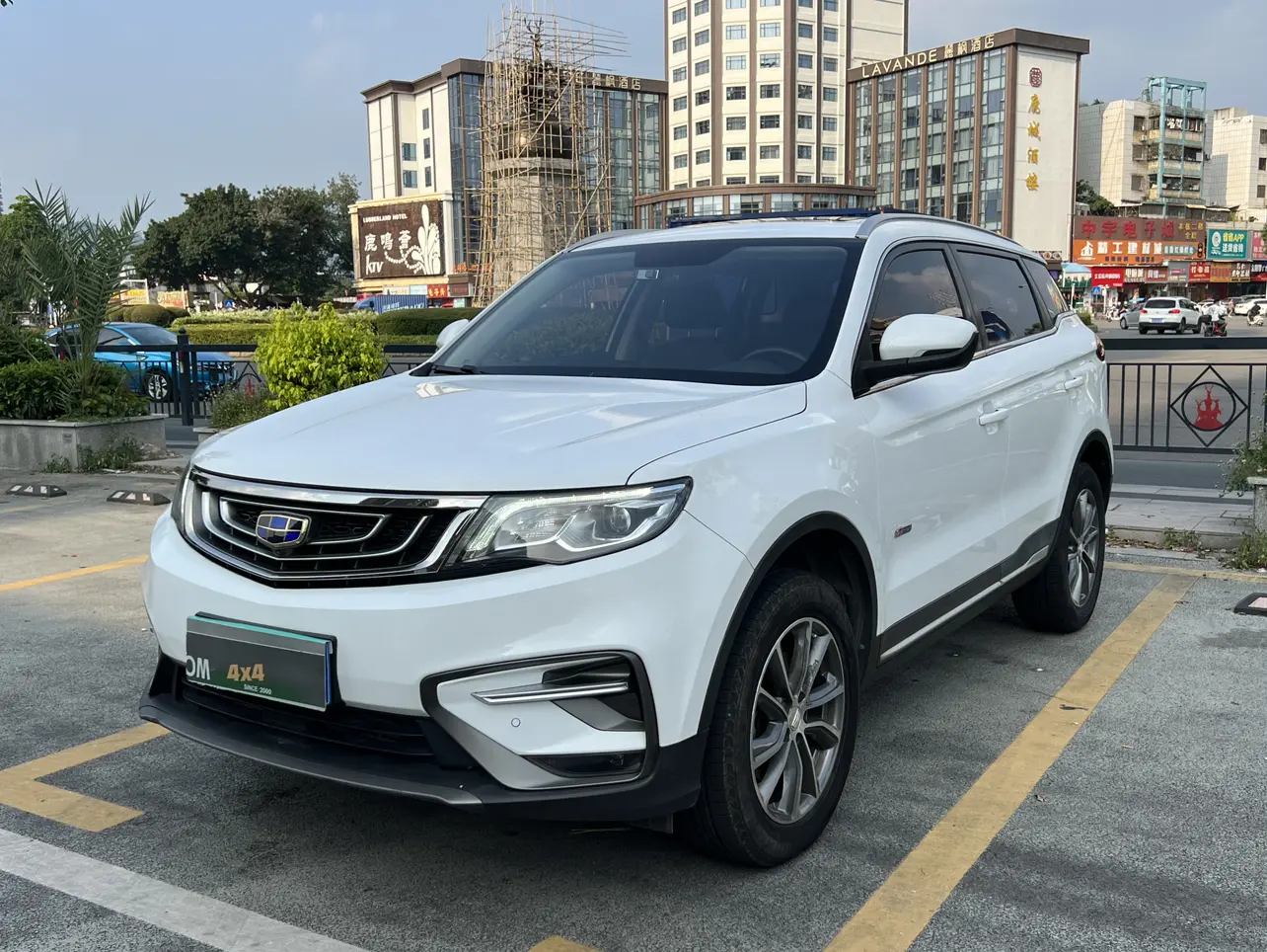 Geely Atlas (Boyue)  из Китая