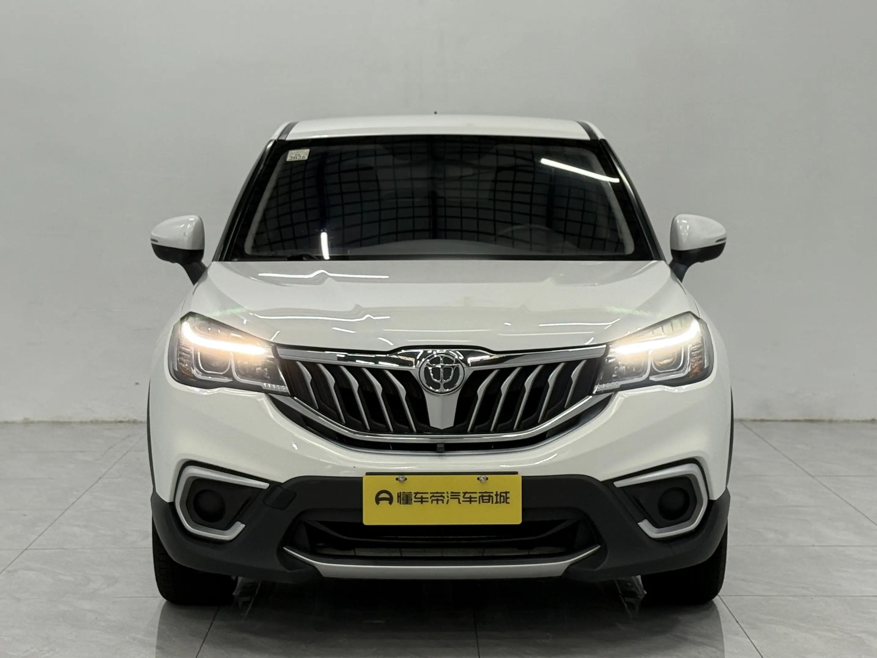 Brilliance China V3