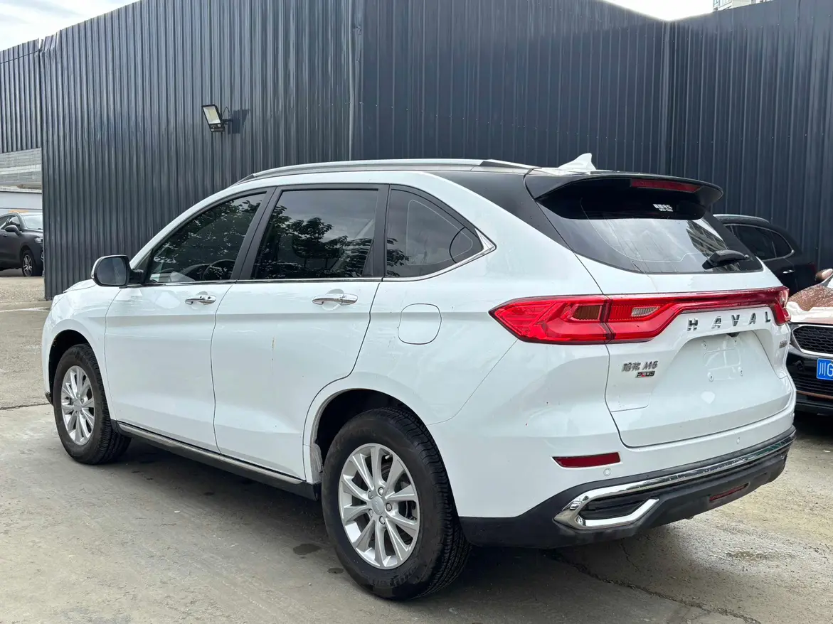 Haval M6