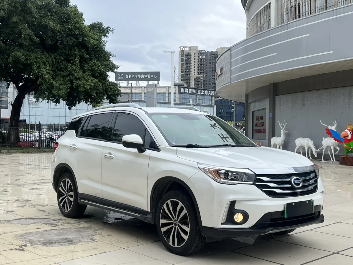 GAC Trumpchi GS4 PHEV