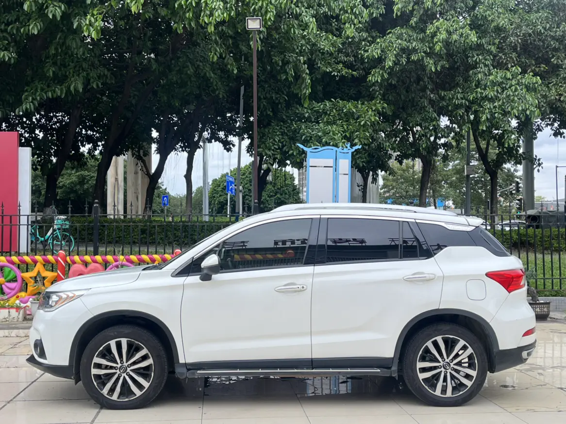 GAC Trumpchi GS4 PHEV