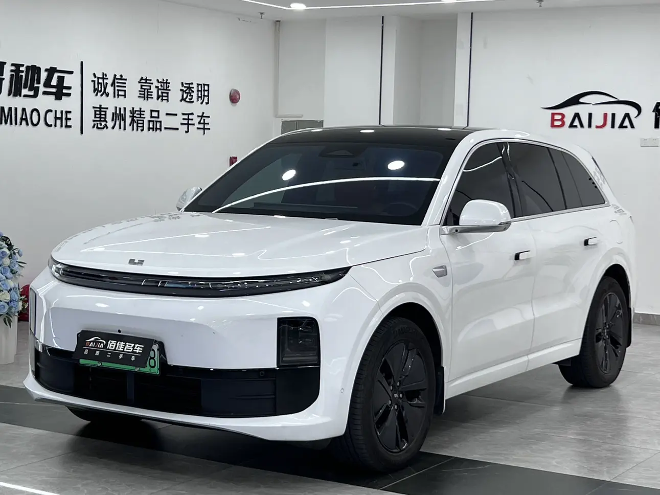 Li L6 (Ideal L6)  из Китая