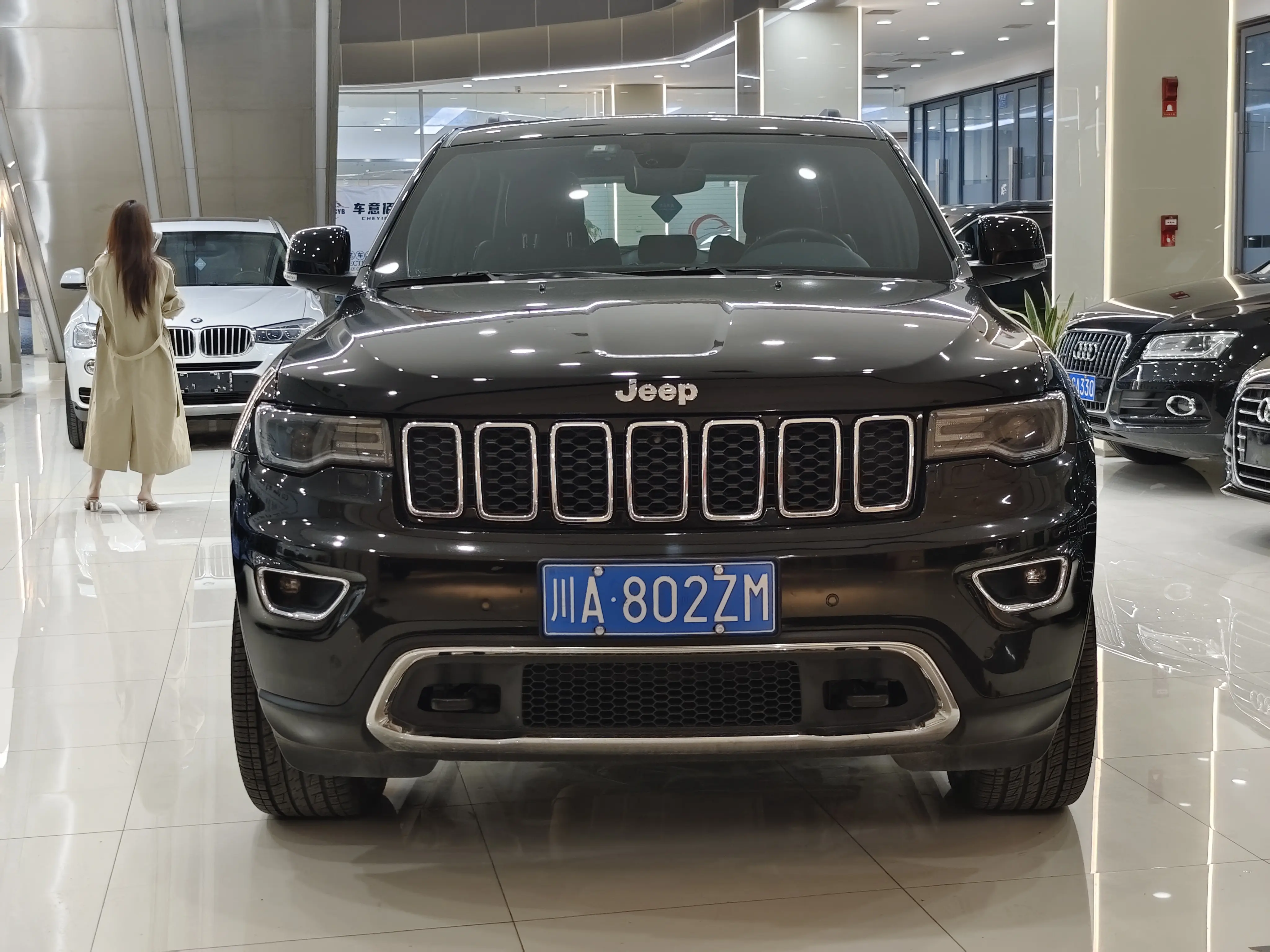 Jeep Grand Cherokee (imported)