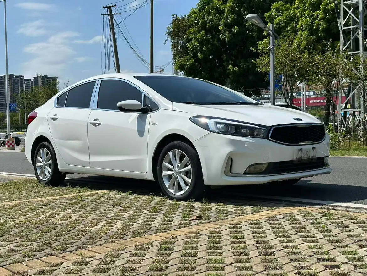 Kia K3