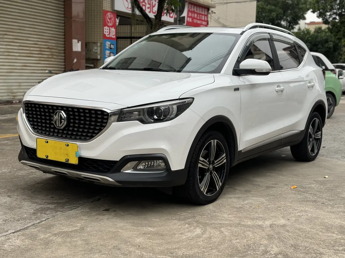 MG ZS  из Китая