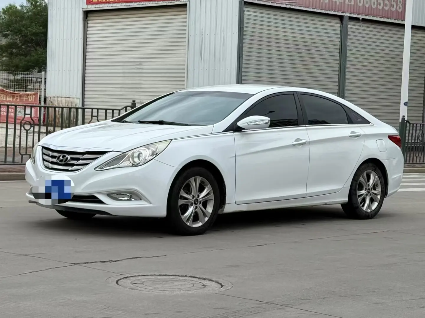 Hyundai Sonata eight