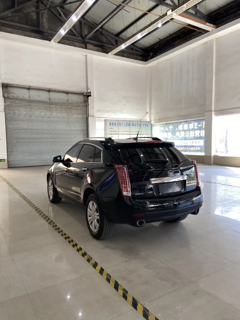 Cadillac SRX