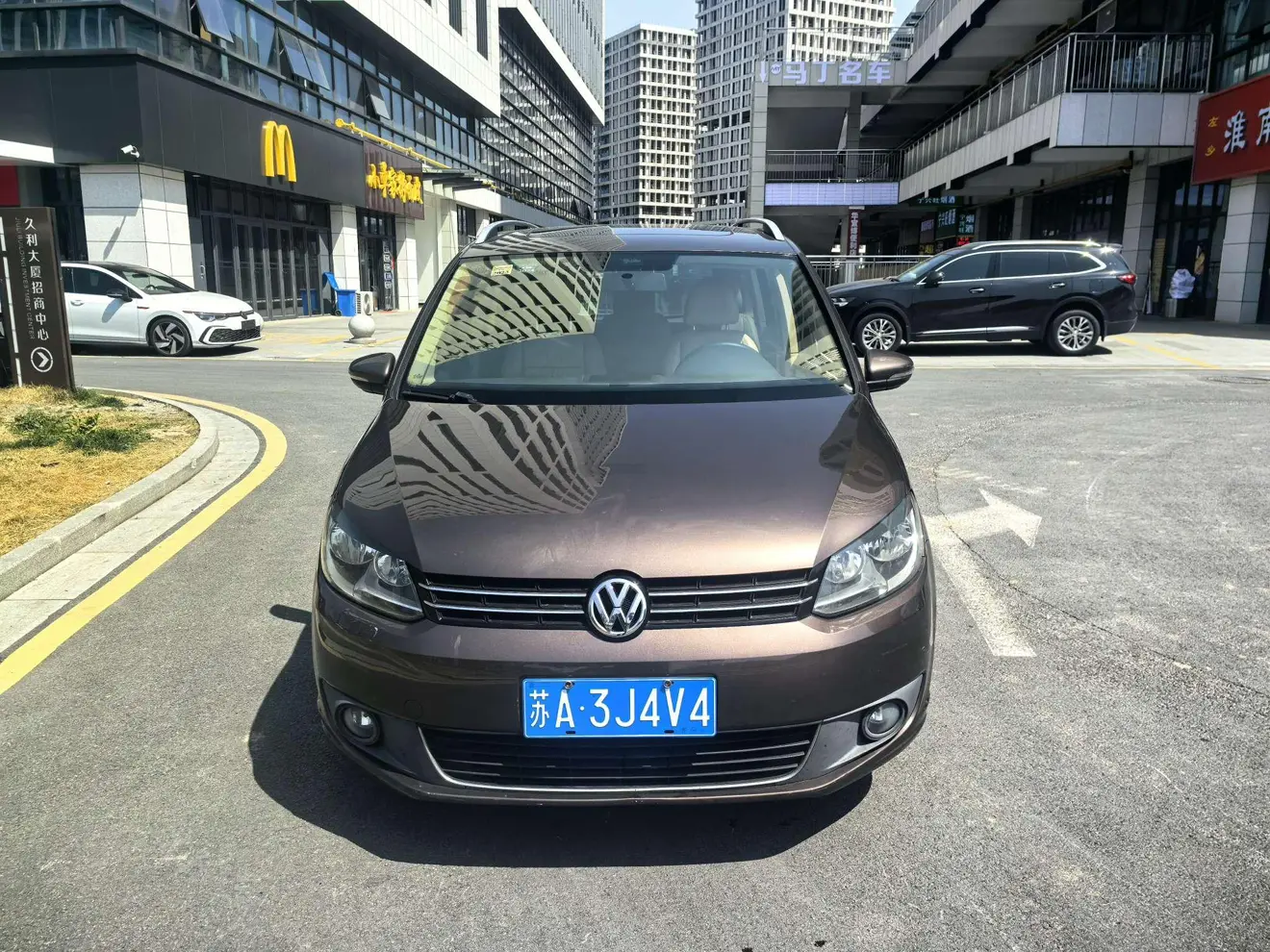 Volkswagen Touran  из Китая