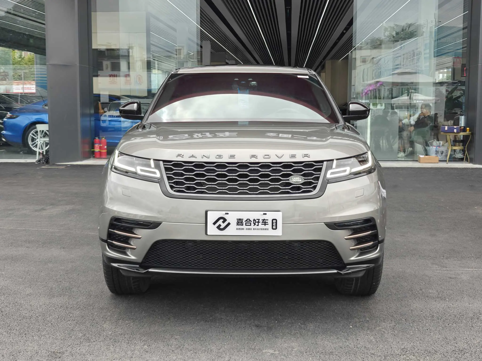 Land Rover Range Rover Velar