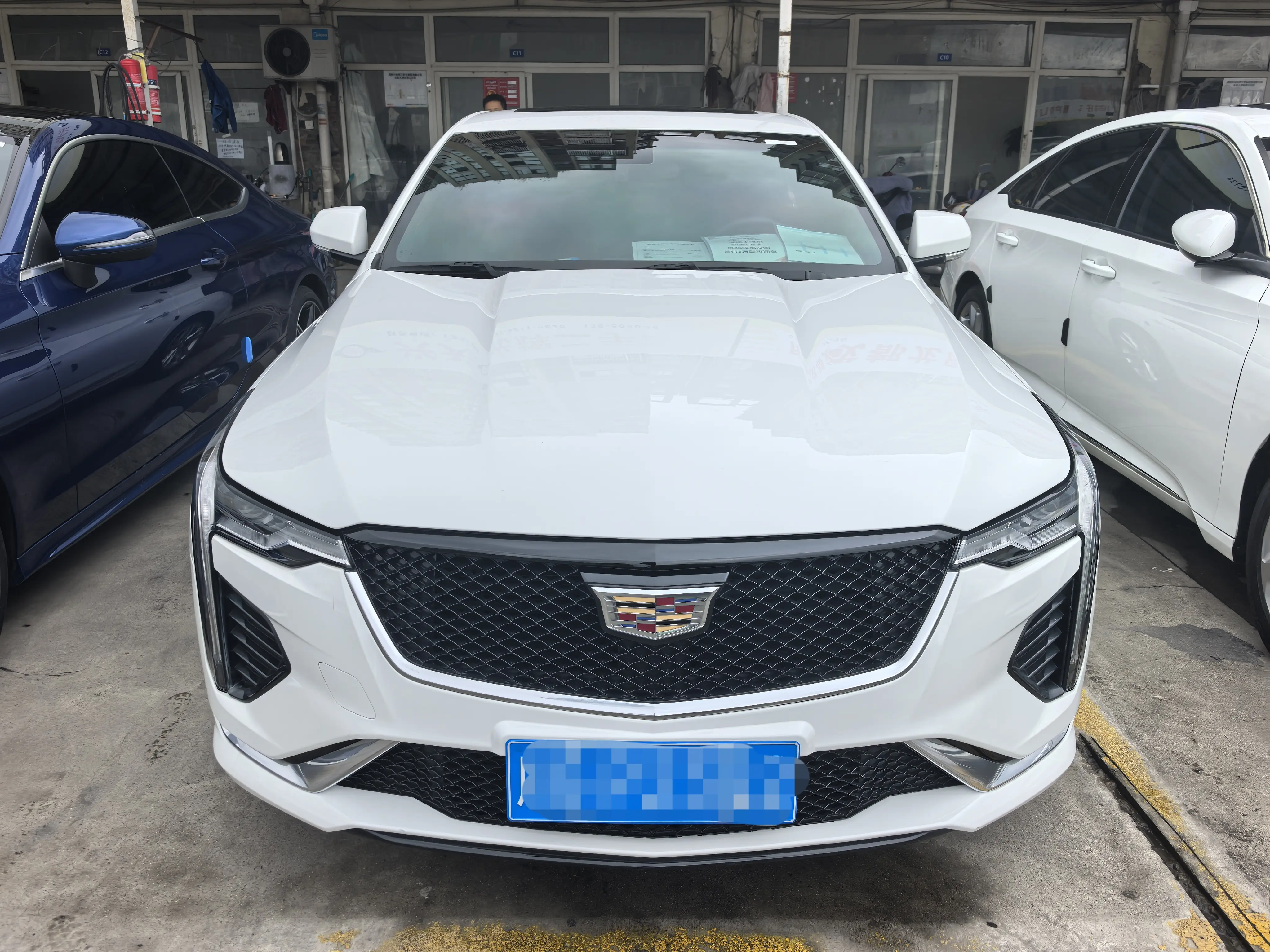 Cadillac CT4