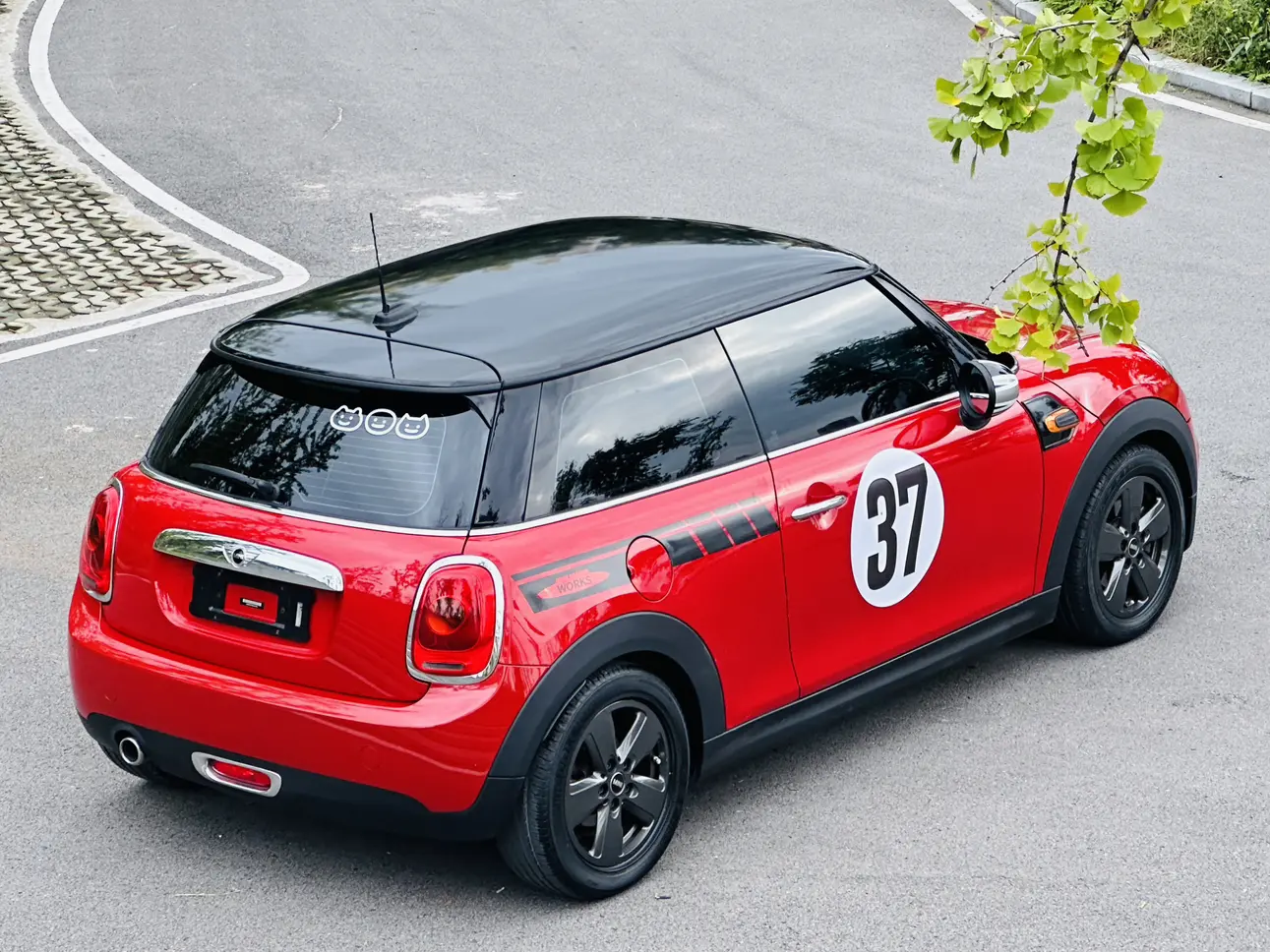 MINI MINI