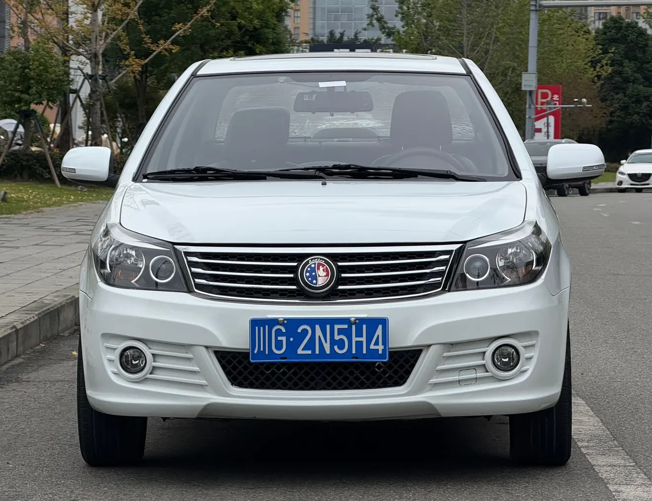 Geely King Kong  из Китая