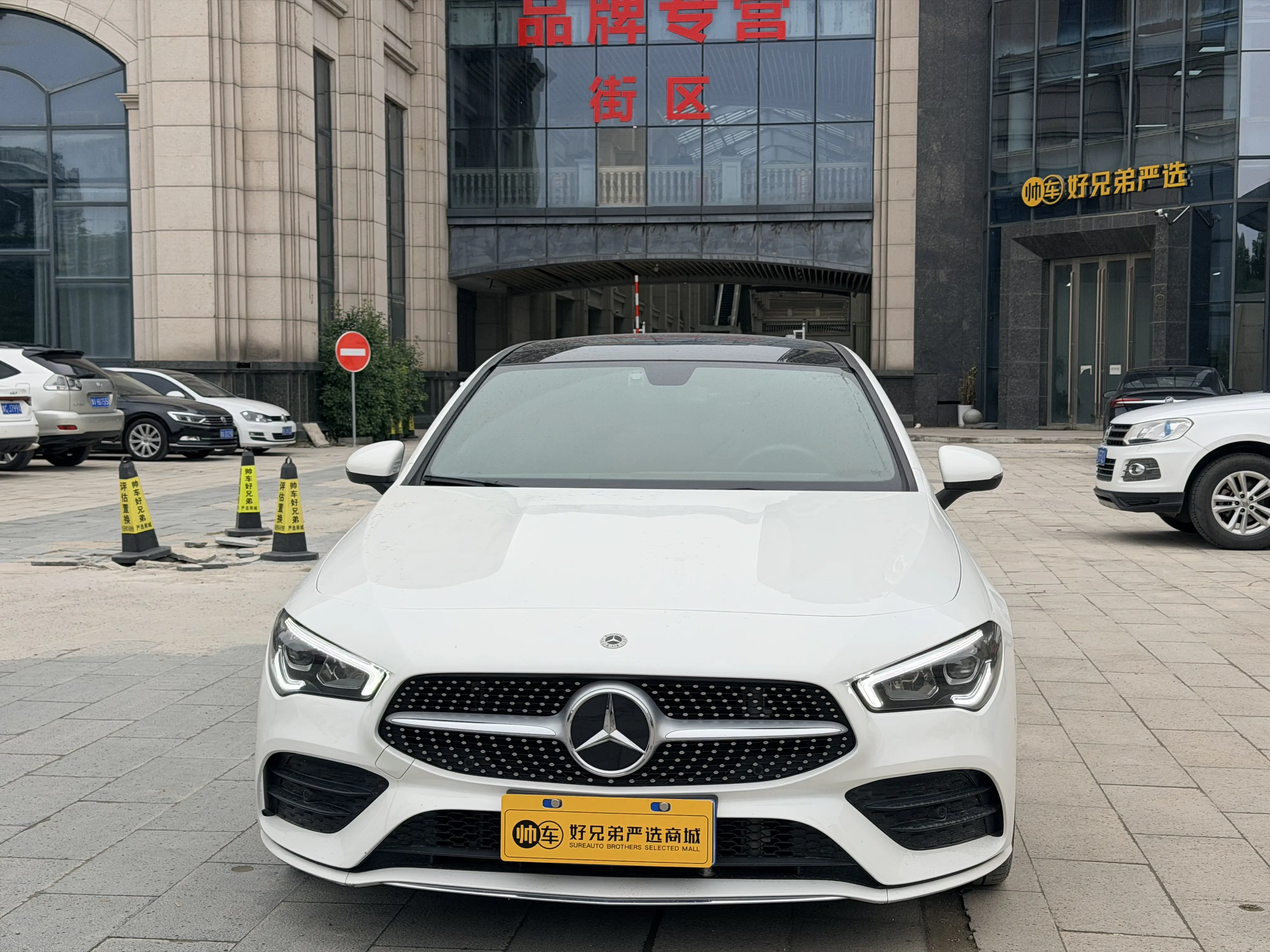 Mercedes-Benz Mercedes CLA  из Китая