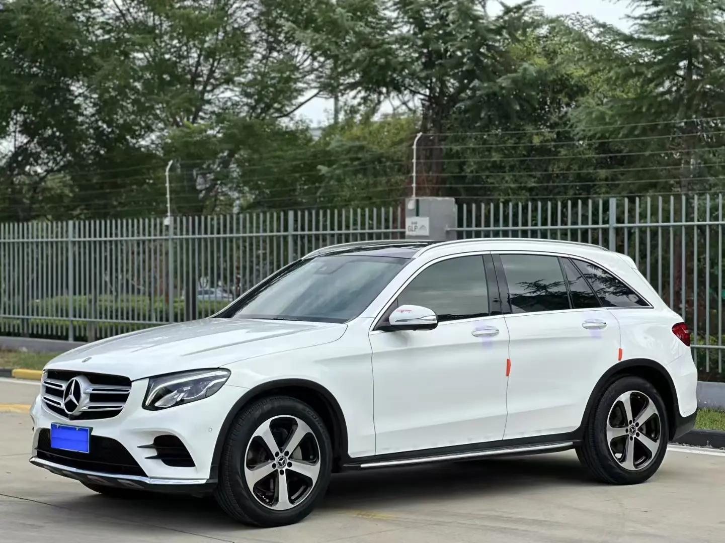 Mercedes-Benz GLC  из Китая