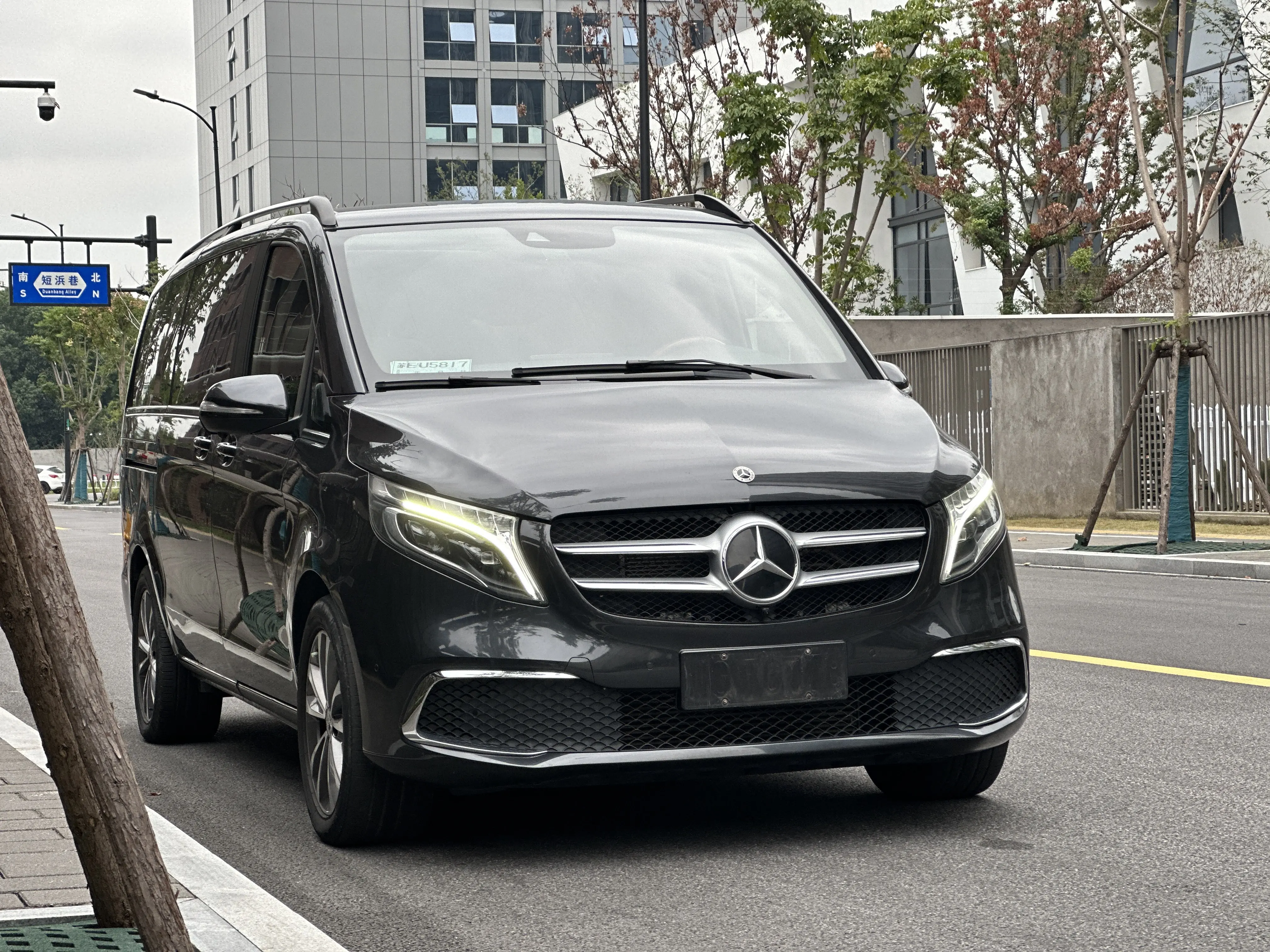 Mercedes-Benz Mercedes Benz V Class